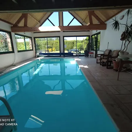 Au Nid D'amour Guest house 3*